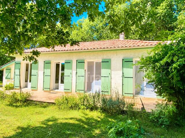 LE PIAN-MÉDOC(33) maison T4 de 99 m2 au coeur d'un écrin de verdure !! — photo du bien