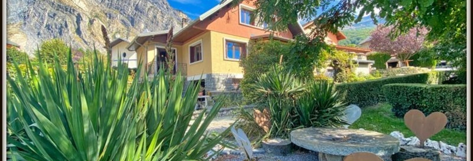 Maison 6 Pièces 134 m² à vendre à Saint-Martin-de-la-Porte (73140)