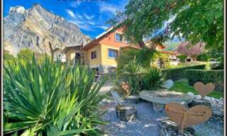 Maison 6 Pièces 134 m² à vendre à Saint-Michel-de-Maurienne (73140)