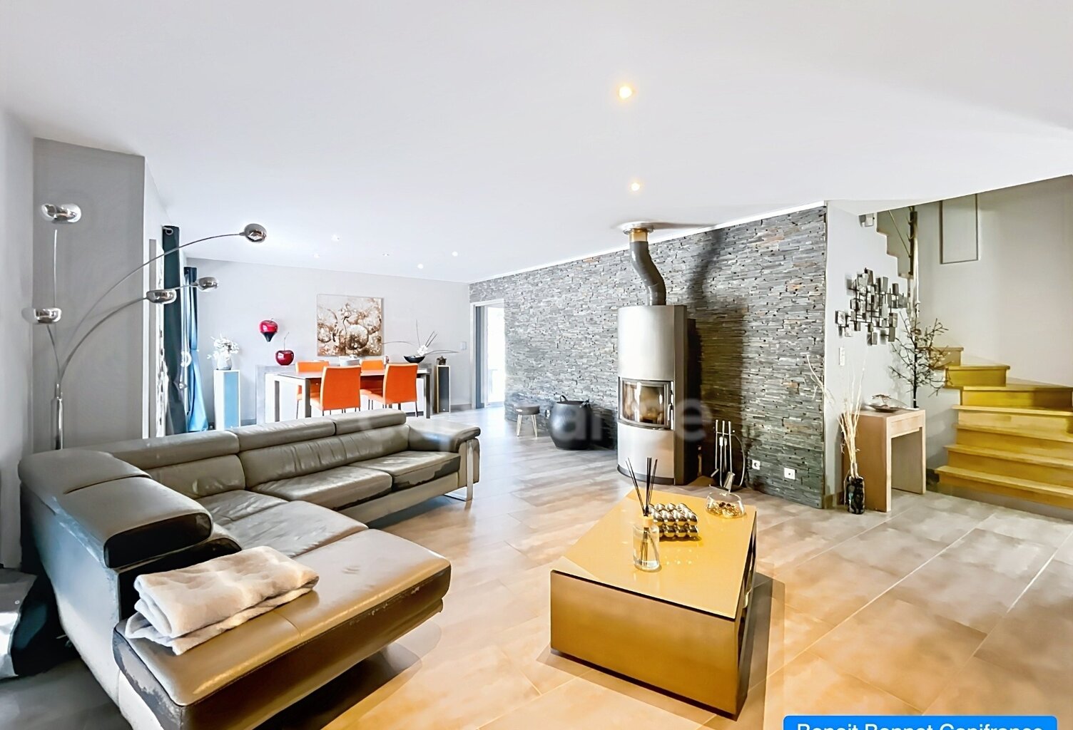 EXCLUSIVITÉ – GOUESNAC’H – MAISON FAMILIALE DE 150 M² AVEC PISCINE ET TERRAIN DE PLUS DE 2 100 M² — photo 1