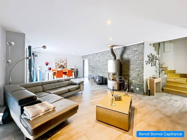 EXCLUSIVITÉ – GOUESNAC’H – MAISON FAMILIALE DE 150 M² AVEC PISCINE ET TERRAIN DE PLUS DE 2 100 M² — photo 1