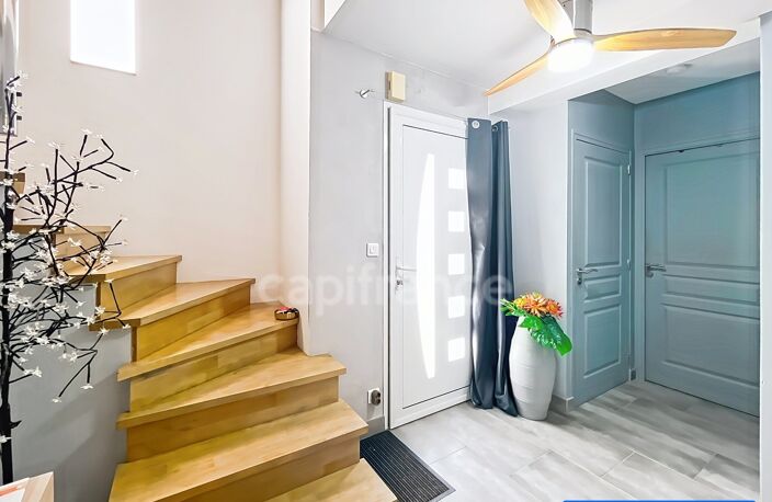 EXCLUSIVITÉ – GOUESNAC’H – MAISON FAMILIALE DE 150 M² AVEC PISCINE ET TERRAIN DE PLUS DE 2 100 M² — photo 5