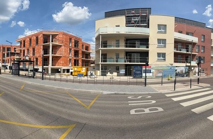Appartement T3 de 73 m² avec terrasse, bureau et deux places de parking - LOUVIERS (27) — photo 2