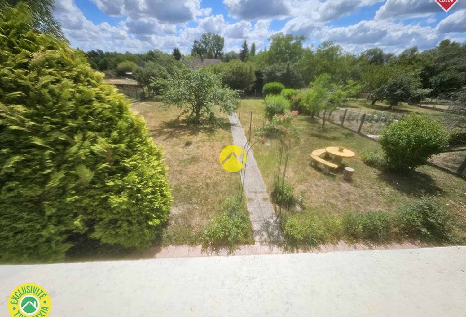 pavillon calme et sous sol aménagé — photo 1