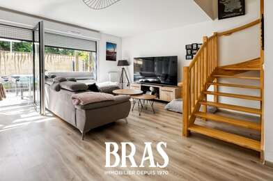 Maison 4 pièces 275600 €