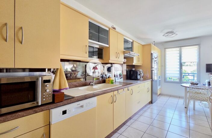Appartement À Vendre — photo 3