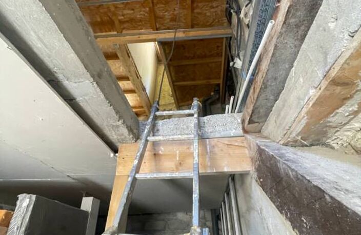 Maison de village 54 m2 à terminer, sise à 04290 Volonne — photo 4