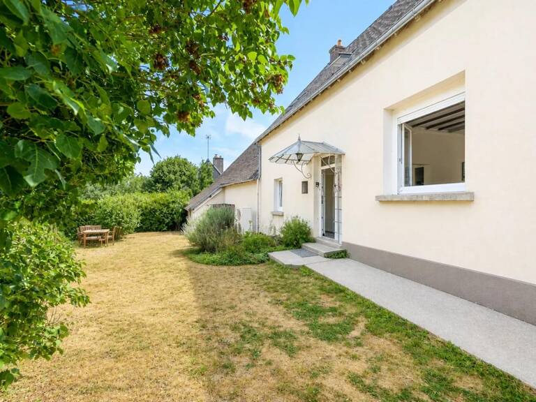 Maison de 5 pièces de 102 m² à Villechauve — photo 1
