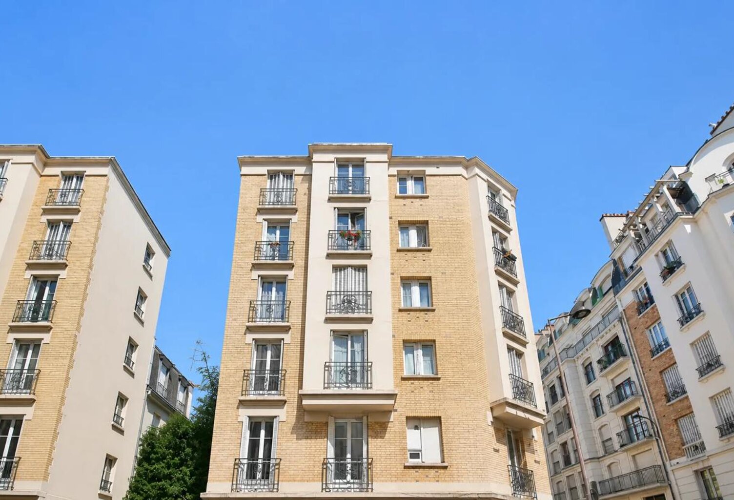 Studio de 1 pièce de 17 m² à Paris 15 — photo 1