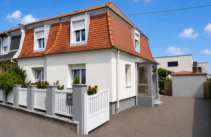 68390 SAUSHEIM – QUARTIER RÉSIDENTIEL RECHERCHÉ – MAISON FAMILIALE DE 200 m² – 7 PIÈCES – 5 CHAMBRES – SOUS-SOL AMÉNAGÉ – COMBLES EXPLOITABLES — photo 3