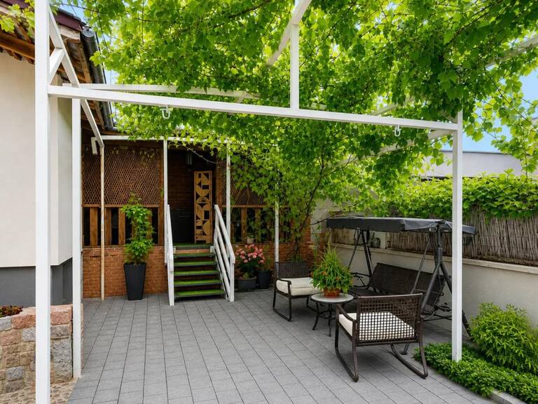 68390 SAUSHEIM – QUARTIER RÉSIDENTIEL RECHERCHÉ – MAISON FAMILIALE DE 200 m² – 7 PIÈCES – 5 CHAMBRES – SOUS-SOL AMÉNAGÉ – COMBLES EXPLOITABLES — photo 1