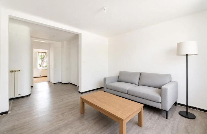 Appartement de 3 pièces de 52 m² à Marseille13012 — photo 3