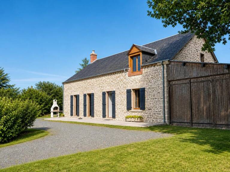 Maison avec dépendance sur 6000m2 de terrain — photo 1