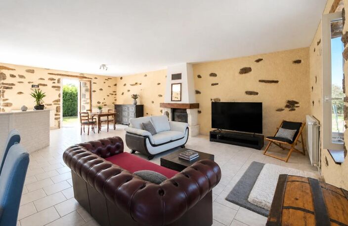 Maison avec dépendance sur 6000m2 de terrain — photo 3