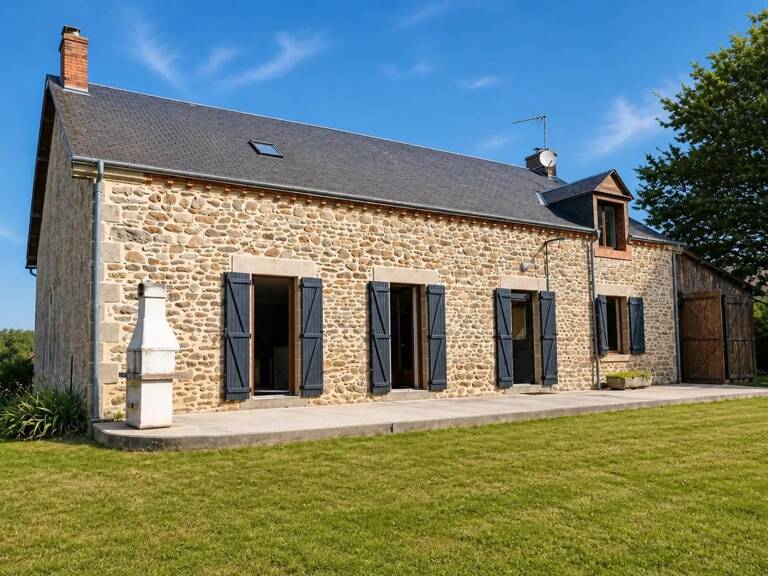 Maison avec dépendance sur 6000m2 de terrain — photo 1