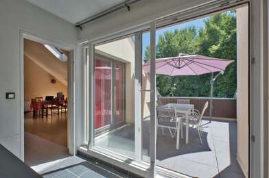 Appartement 6 pièces 198000 €