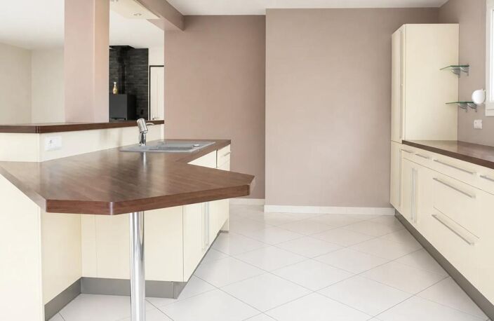 Maison de 5 pièces de 132 m² à La Chenalotte — photo 4