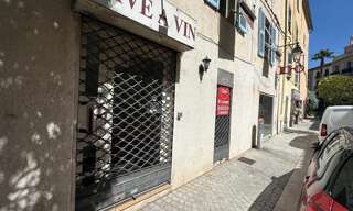 Commerce  29 m² à louer à Ollioules (83190)