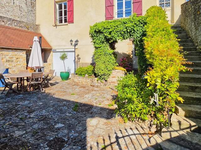 Maison À Vendre — photo du bien