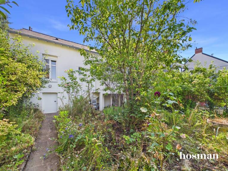Charmante maison à rafraichir avec superbe jardin et garage - Quartier Schuman, Nantes — photo 1