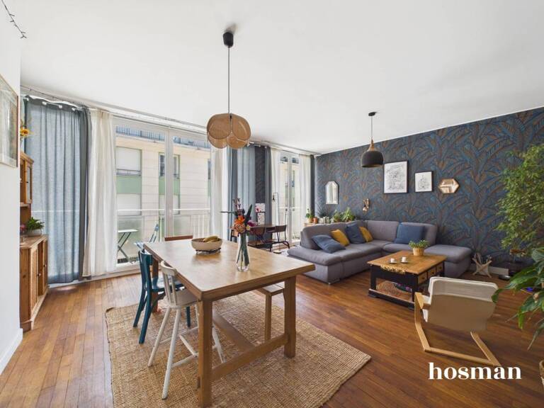 Ravissant appartement T4 de 94,39 m2 entièrement rénové avec balcon et cave - Hyper centre - Nantes — photo 1