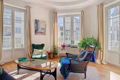Appartement 4 pièces 243500 €