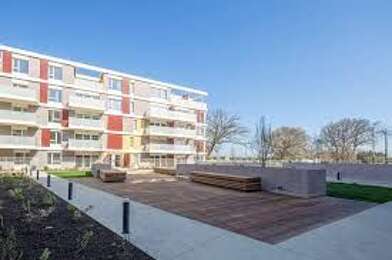 Appartement 3 pièces 860 €