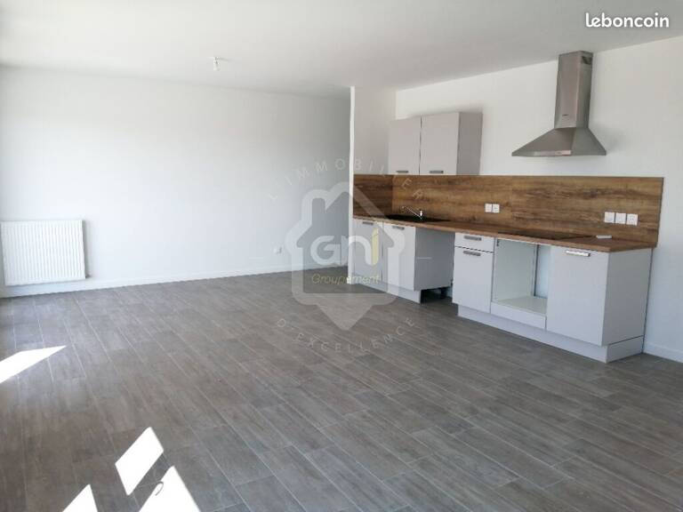 Monteux - Appartement T3 - 75,50m2 — photo 1