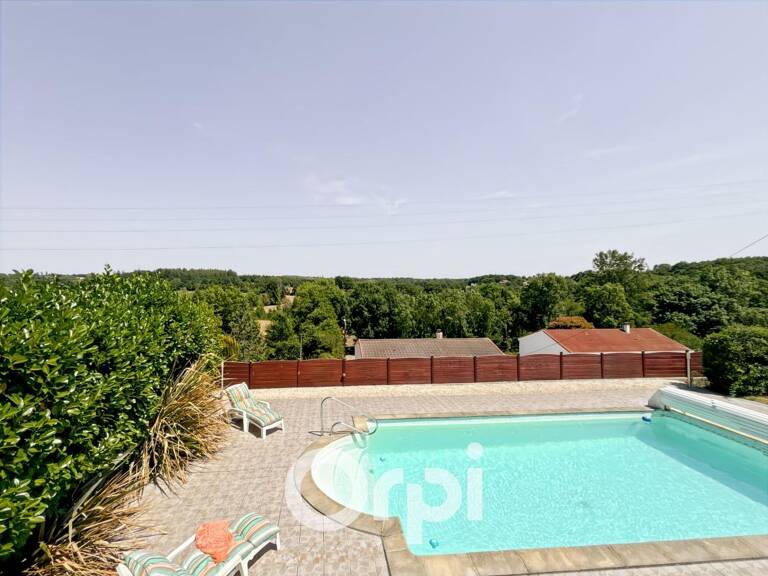 Maison À Vendre — photo 1