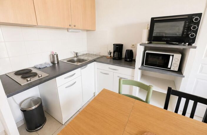 A vendre à Montfavet - Charmant T2 avec terrasse et parking — photo 4