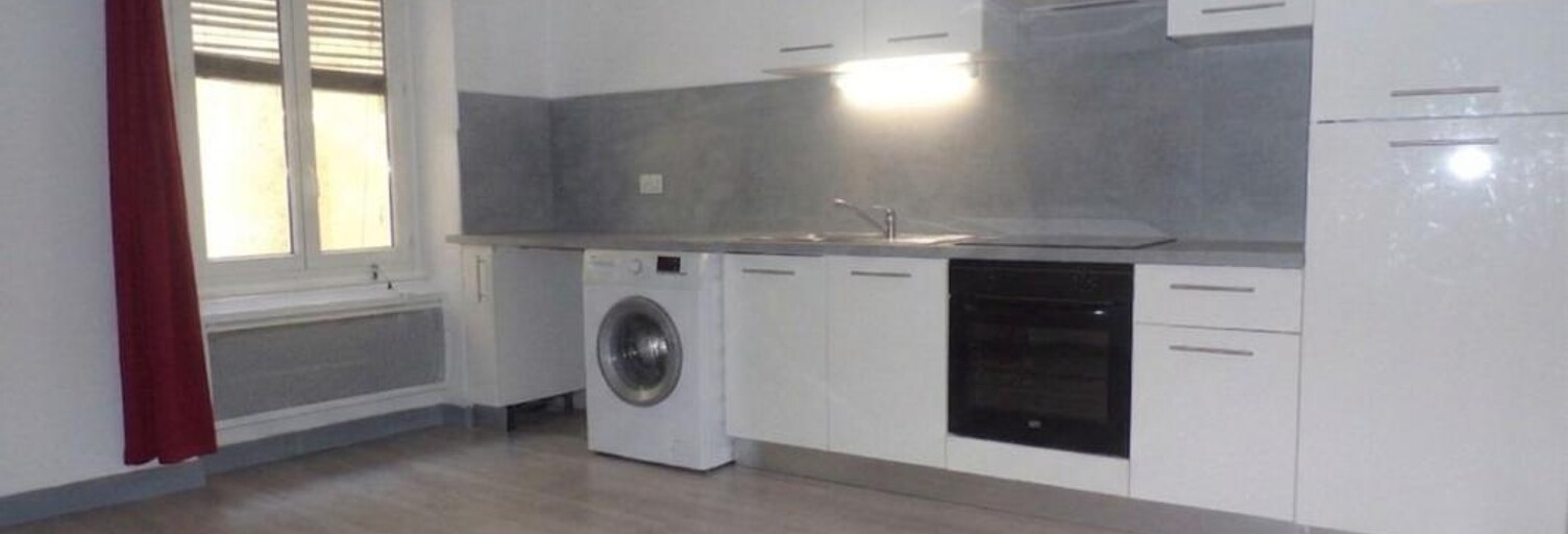 Maison 4 Pièces 82 m² à louer à La Tour-d'Aigues (84240)