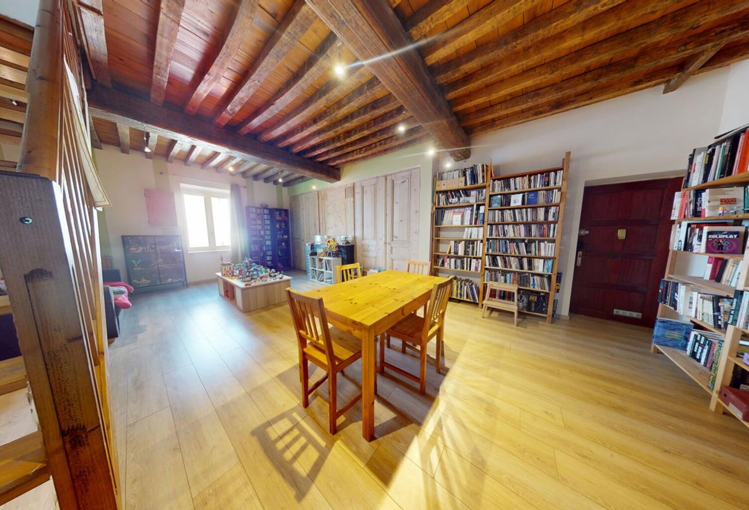 Appartement À Vendre — photo 1