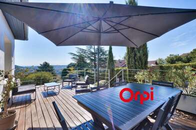 Maison 6 pièces 550000 €