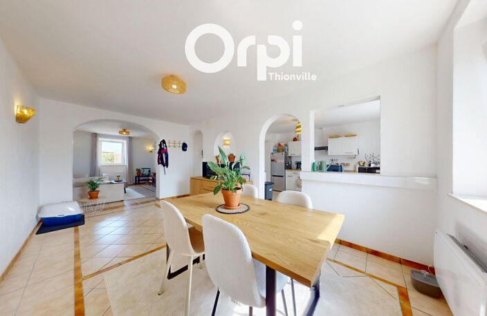 Appartement de 83m² avec 2 chambres, garage et grenier — photo 2