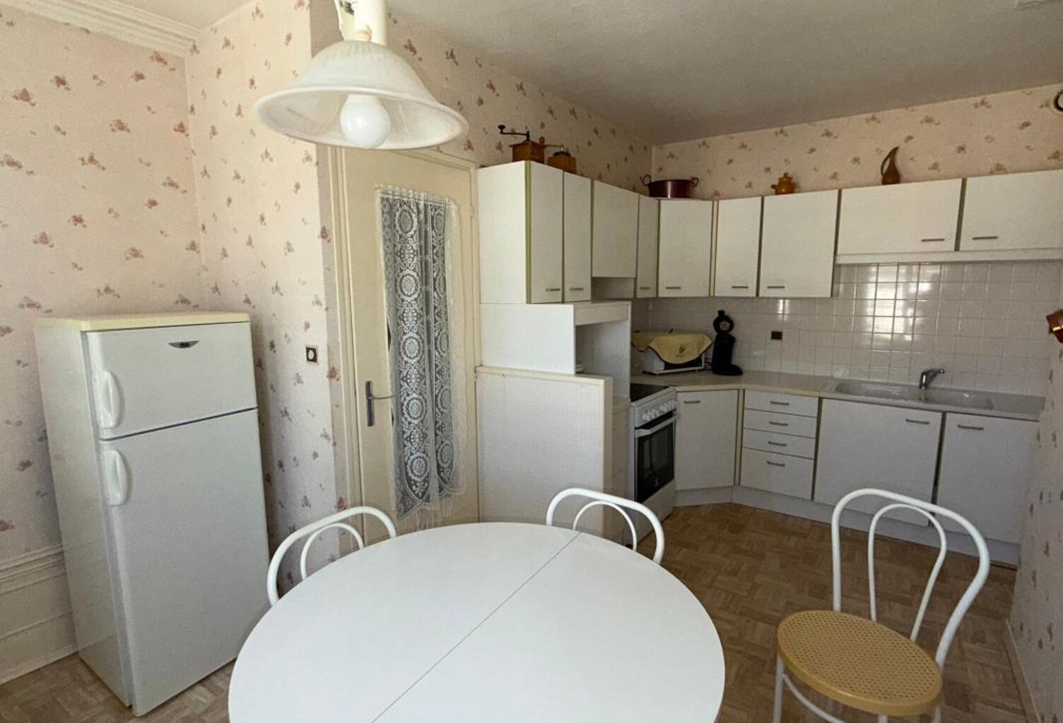 Appartement À Vendre — photo 1