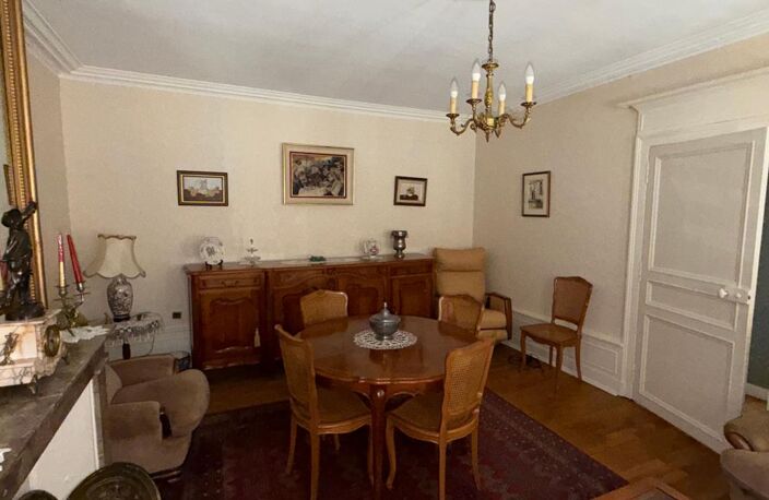 Appartement À Vendre — photo 2