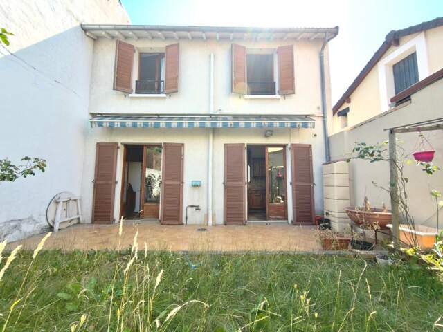 Maison À Vendre — photo du bien