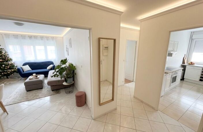 Appartement À Vendre — photo 2