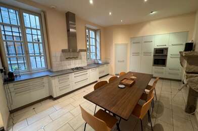 Appartement 4 pièces 1650 €