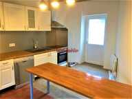 Immeuble  196 m² — photo 2