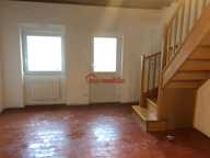 Immeuble  196 m² — photo 3