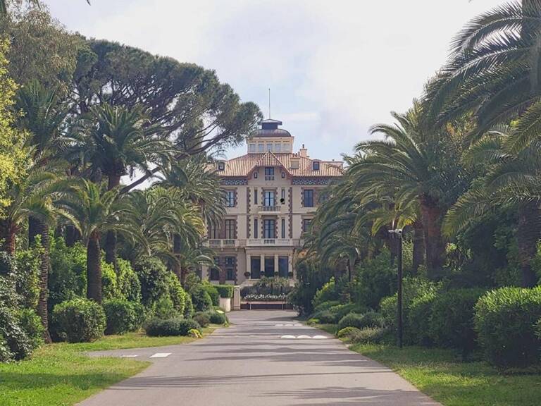 Appartement d'Exception  Château Borelli, Parc de Saint-Tropez — photo 1