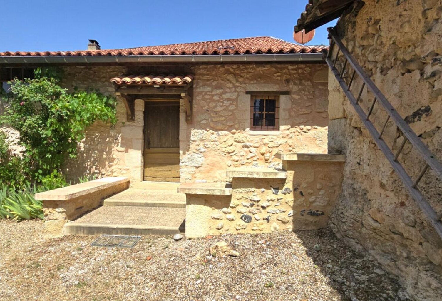 Maison en pierre Boulazac Isle Manoire 6 pièce(s) 160 m2 — photo 1