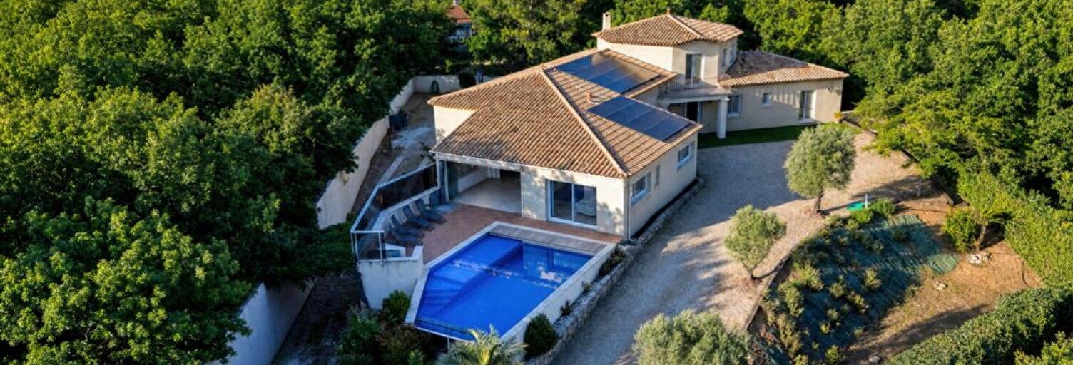 Maison 8 Pièces 300 m² à vendre à Saint-Maximin-la-Sainte-Baume (83470)