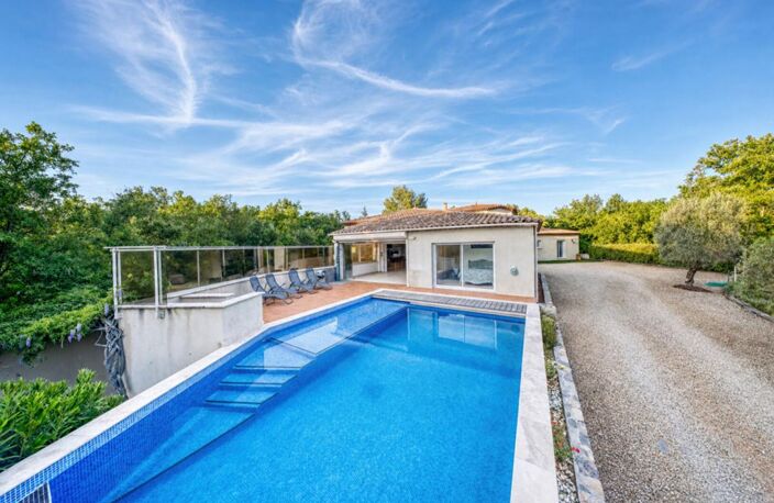 Demeure de prestige Saint Maximin La Sainte Baume 8 pièce(s) 300 m2 avec piscine — photo 2