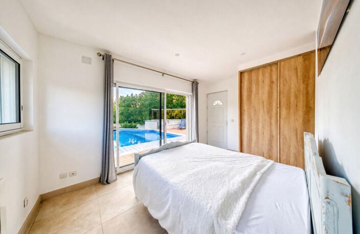 Demeure de prestige Saint Maximin La Sainte Baume 8 pièce(s) 300 m2 avec piscine — photo 5