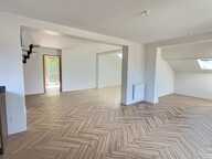 AIX LES BAINS - DUPLEX T4 RENOVE 100.19 M² AVEC TERRASSE PRIVATIVE DE 43 M² VUE DEGAGEE — photo 2