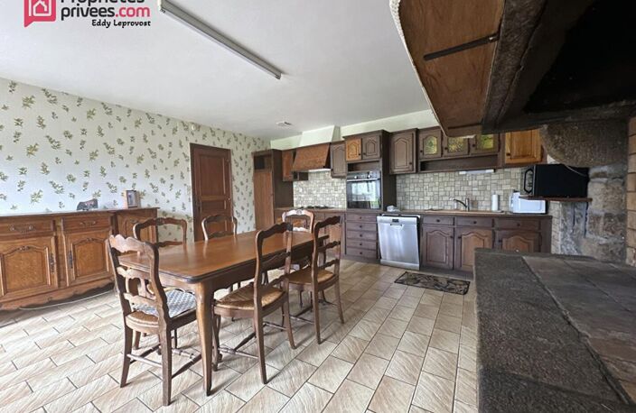 Maison en pierre de 137m² à Brouains — photo 2