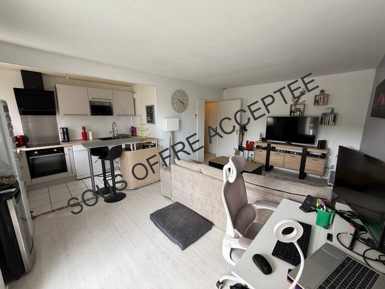 Appartement Elancourt 2 pièce(s) 45 m2 — photo 1