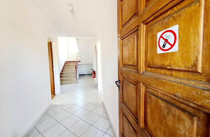 Alès - Maison de 150M² proche des commerces et école — photo 3